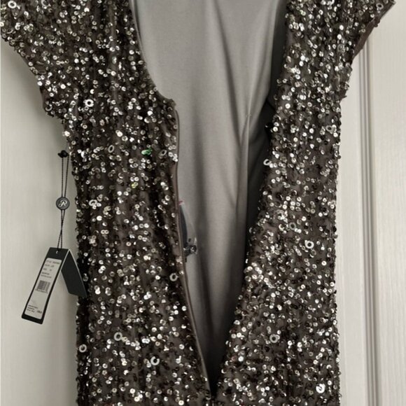 ADRIANNA PAPEL WOMENS GOWN, GREY SEQUINS, size 16 - Picture 7 of 12
